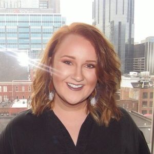 Meet your Posher, Lainey